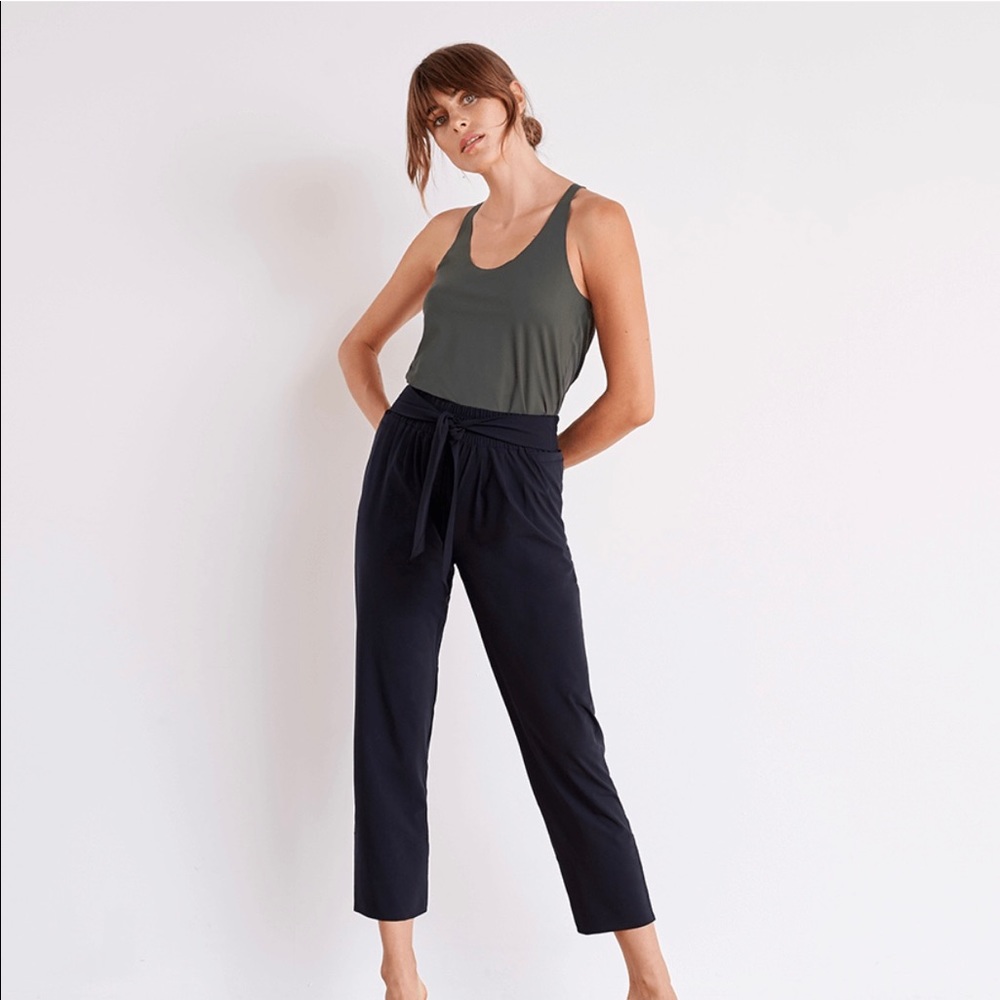 Aday “easy days pants” navy blue size small